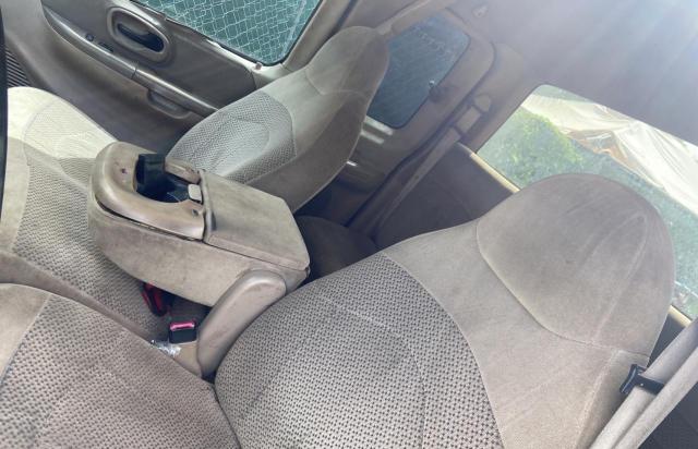 Photo 6 from auction – 2000 FORD F150 with VIN 1FTRX18L5YNA93474