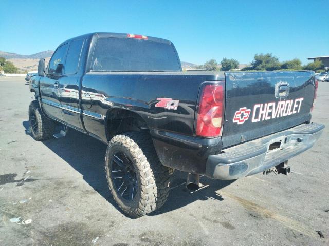 Zdjęcie 3 z aukcji – 2003 CHEVROLET SILVERADO z VIN 1GCEK19T83E247003