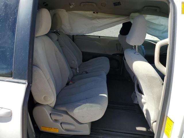 Photo 6 from auction – 2014 TOYOTA SIENNA LE with VIN 5TDKK3DC4ES525950