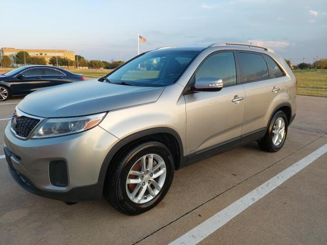 Photo 2 from auction – 2015 KIA SORENTO LX with VIN 5XYKTDA71FG646010