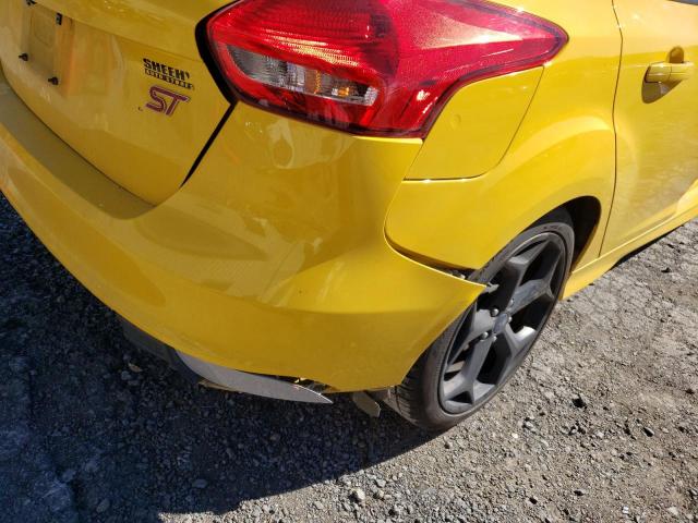 Photo 10 from auction – 2017 FORD FOCUS ST with VIN 1FADP3L97HL331621