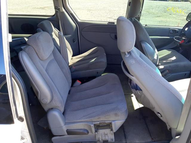Photo 6 from auction – 2006 CHRYSLER TOWN & COU with VIN 1A4GP44R96B753219