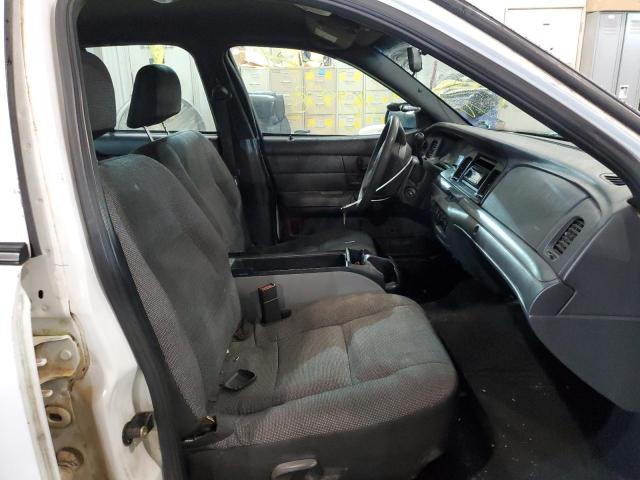 Photo 5 from auction – 2005 FORD CROWN VICT with VIN 2FAHP71W85X144341