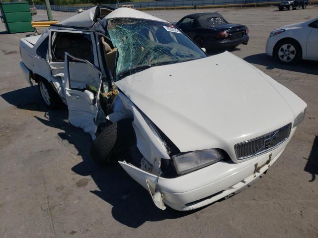 VOLVO S70 1998 with VIN YV1LS5578W1553745 - Photo from auction