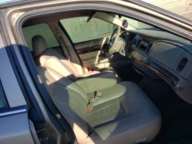 Photo 5 from auction – 2005 MERCURY GRAND MARQ with VIN 2MEFM75W05X661300