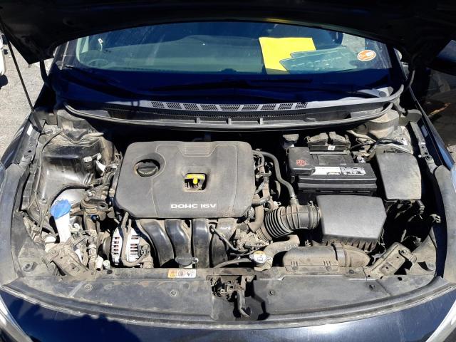 Photo 7 from auction – 2017 KIA FORTE LX with VIN 3KPFK4A75HE032047