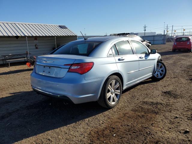 Photo 4 from auction – 2012 CHRYSLER 200 LX with VIN 1C3CCBAG4CN321529