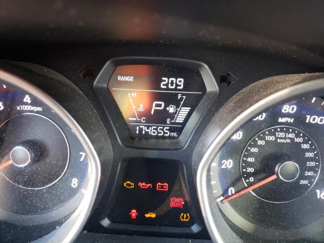 Photo 8 from auction – 2016 HYUNDAI ELANTRA SE with VIN 5NPDH4AE3GH689914