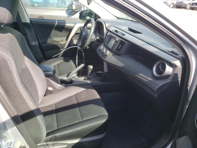 Photo 5 from auction – 2017 TOYOTA RAV4 LE with VIN 2T3BFREVXHW561832