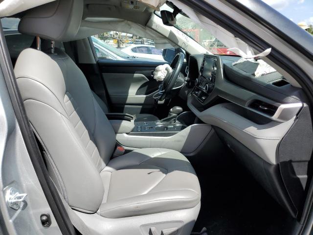 Photo 5 from auction – 2021 TOYOTA HIGHLANDER with VIN 5TDGZRAH7MS041385