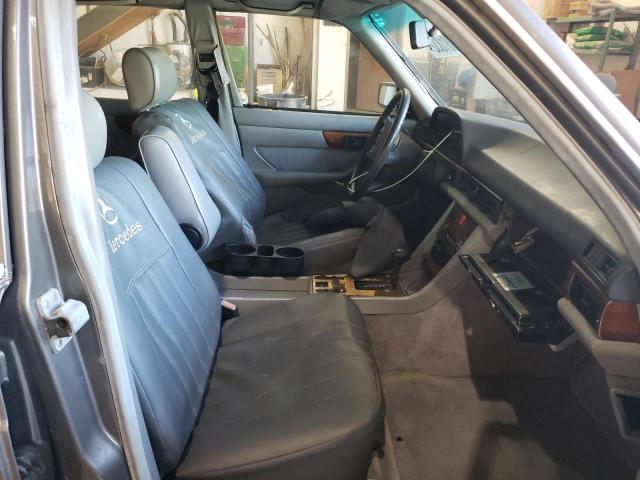 Photo 5 from auction – 1985 MERCEDES-BENZ 300 SD with VIN WDBCB20C5FA161815