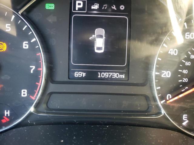 Photo 8 from auction – 2017 KIA FORTE LX with VIN 3KPFL4A7XHE011594