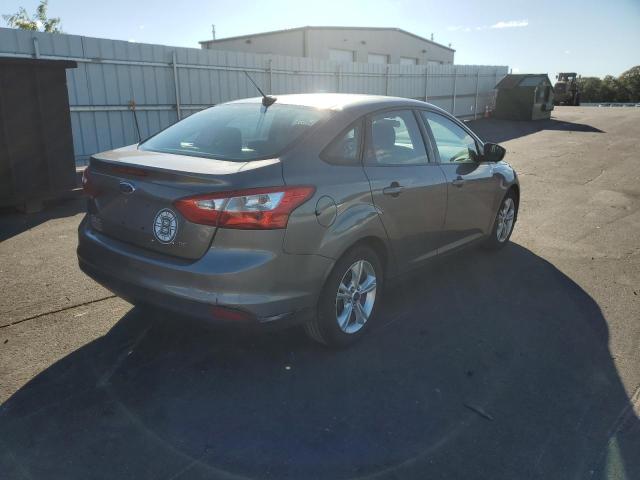 Foto 4 de la subasta – 2014 FORD FOCUS SE con VIN 1FADP3F20EL344317