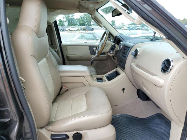 Photo 5 from auction – 2005 FORD EXPEDITION with VIN 1FMFU17575LA15215