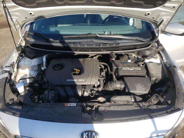 Photo 7 from auction – 2017 KIA FORTE LX with VIN 3KPFK4A74HE030340