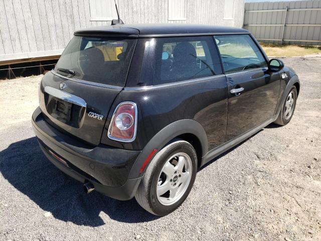 Photo 4 from auction – 2011 MINI COOPER with VIN WMWSU3C59BT092553