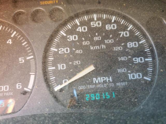Photo 8 from auction – 2002 CHEVROLET BLAZER with VIN 1GNCS13W22K128834