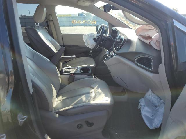 Photo 5 from auction – 2017 CHRYSLER PACIFICA T with VIN 2C4RC1EG6HR578521