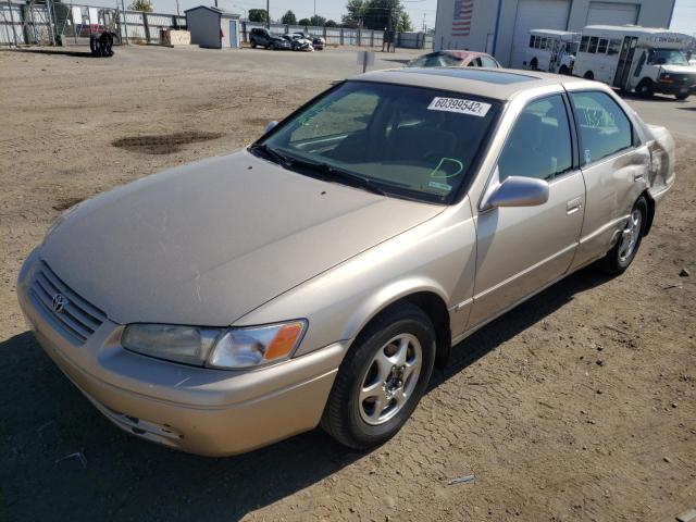 Photo 2 from auction – 1998 TOYOTA CAMRY LE with VIN JT2BG28K0W0200593