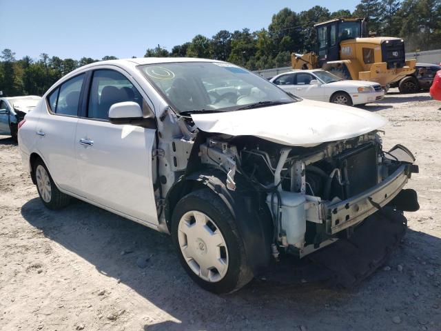 NISSAN VERSA S 2013 with VIN 3N1CN7AP1DL885744 - Photo from auction