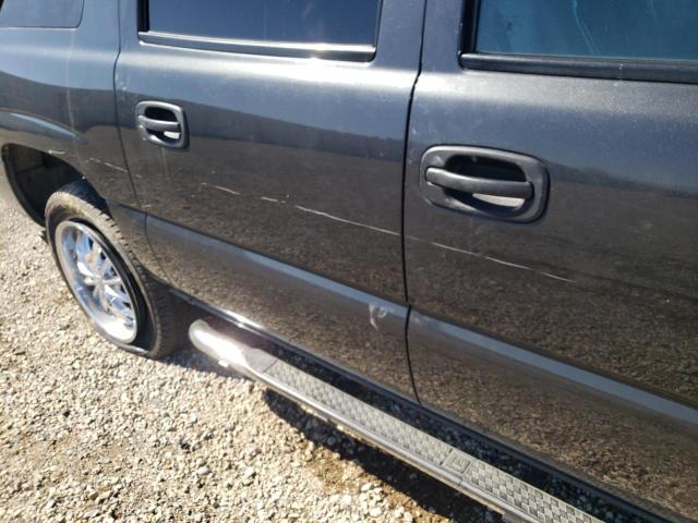 Photo 9 from auction – 2004 CHEVROLET AVALANCHE with VIN 3GNEC12T74G307748