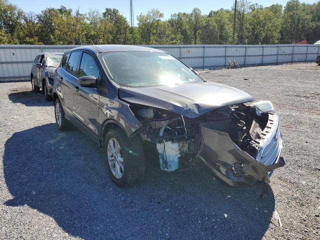 Photo 1 from auction – 2017 FORD ESCAPE SE with VIN 1FMCU9GD9HUE83762
