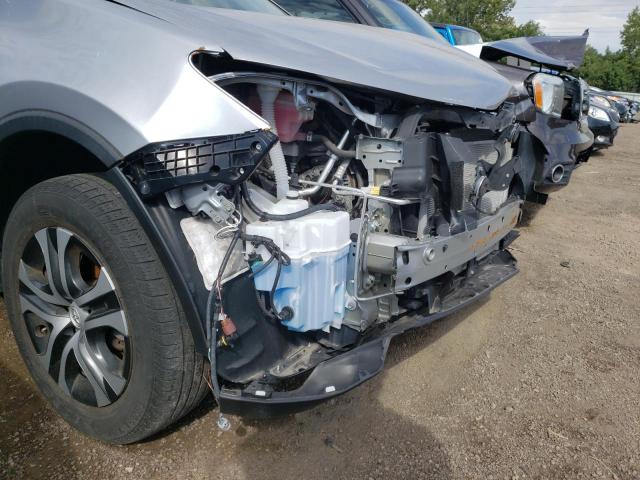 Photo 10 from auction – 2017 TOYOTA RAV4 LE with VIN 2T3BFREVXHW561832