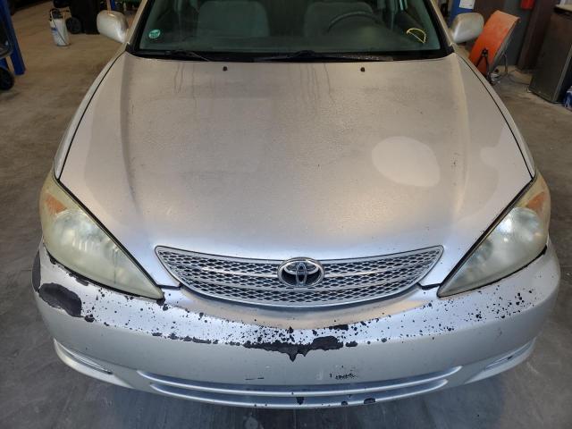 Photo 9 from auction – 2004 TOYOTA CAMRY LE with VIN 4T1BE32K94U902828