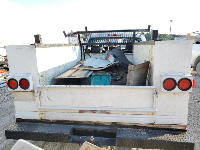 Photo 6 from auction – 2001 CHEVROLET SILVERADO with VIN 1GBGC24U01Z215653
