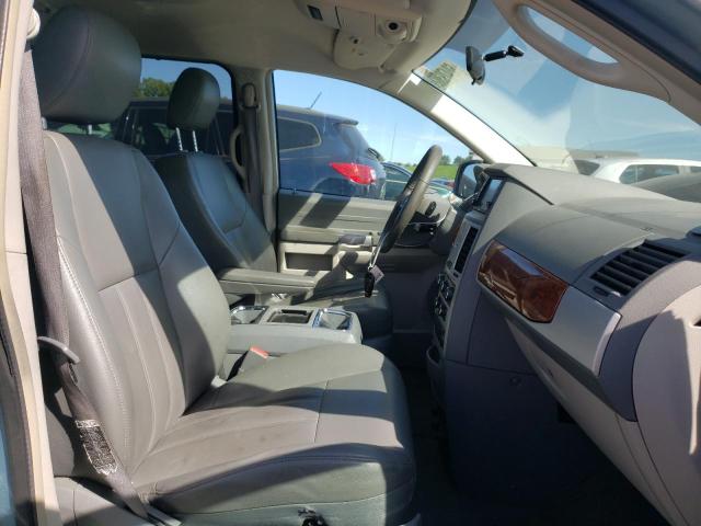 Photo 5 from auction – 2008 CHRYSLER TOWN & COU with VIN 2A8HR54P48R840368
