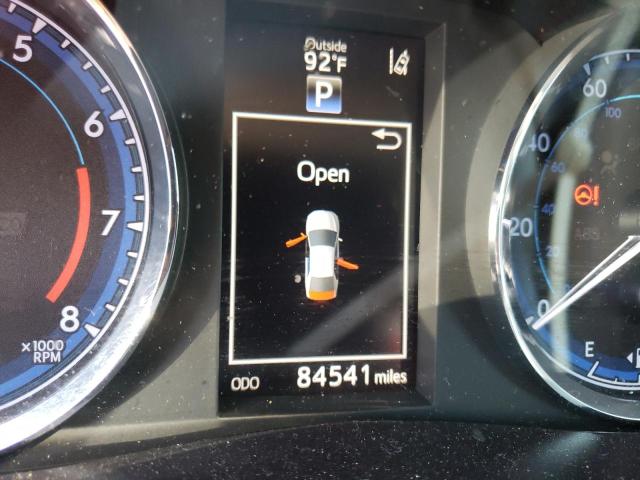 Photo 8 from auction – 2018 TOYOTA COROLLA L with VIN 5YFBURHE0JP833435