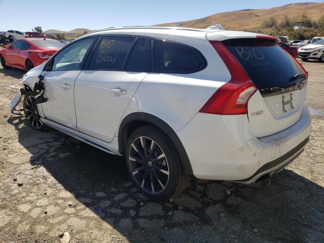 Photo 3 from auction – 2017 VOLVO V60 CROSS with VIN YV440MWK3H1036060