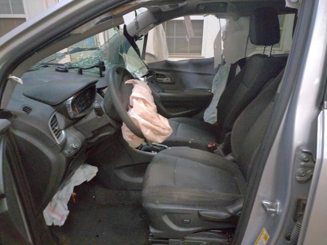 Photo 5 from auction – 2017 CHEVROLET TRAX 1LT with VIN 3GNCJLSB1HL219842