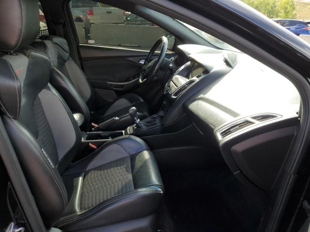 Photo 5 from auction – 2017 FORD FOCUS ST with VIN 1FADP3L92HL310160