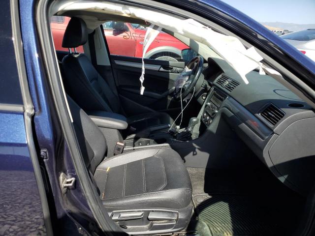 Photo 5 from auction – 2015 VOLKSWAGEN PASSAT S with VIN 1VWAT7A36FC031609