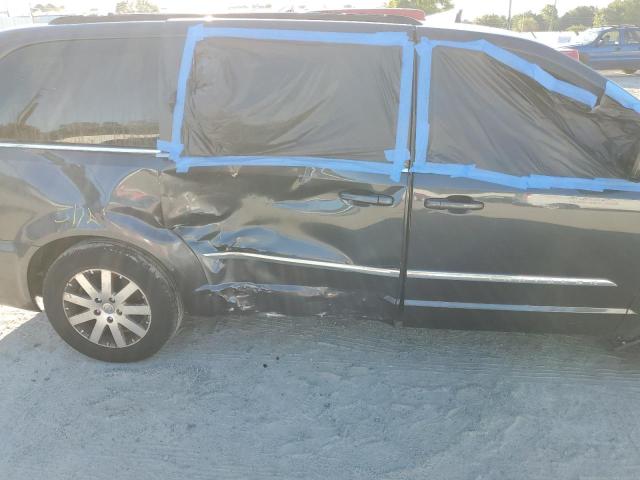 Photo 9 from auction – 2014 CHRYSLER TOWN & COU with VIN 2C4RC1BG0ER124314
