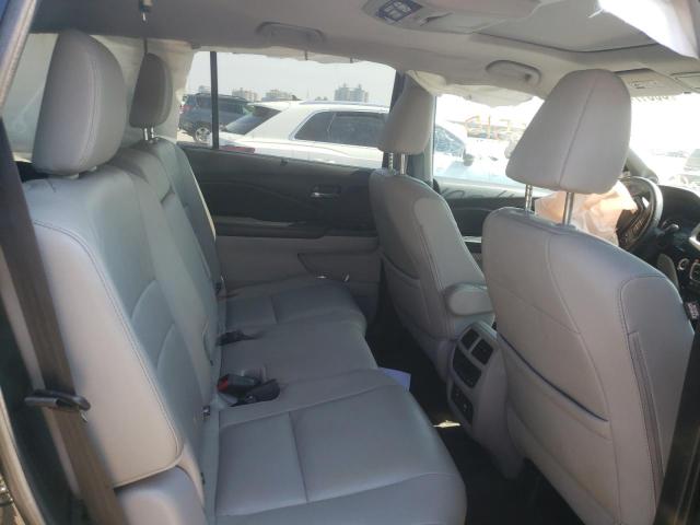 Photo 6 from auction – 2016 HONDA PILOT TOUR with VIN 5FNYF5H91GB042383