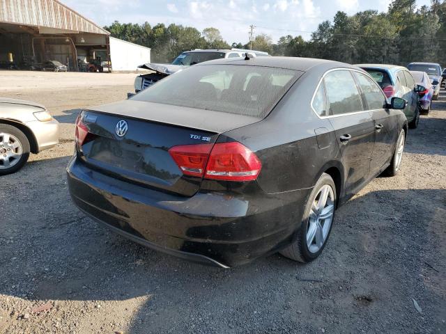 Photo 4 from auction – 2014 VOLKSWAGEN PASSAT SE with VIN 1VWBN7A34EC025174