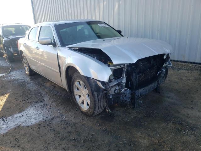 CHRYSLER 300 TOURIN 2005 with VIN 2C3JA53G45H643403 - Photo from auction