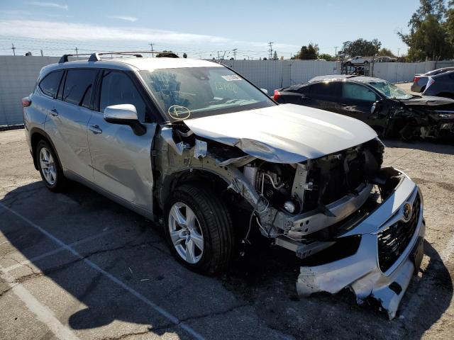 TOYOTA HIGHLANDER 2021 with VIN 5TDZZRAH2MS518880 - Photo from auction