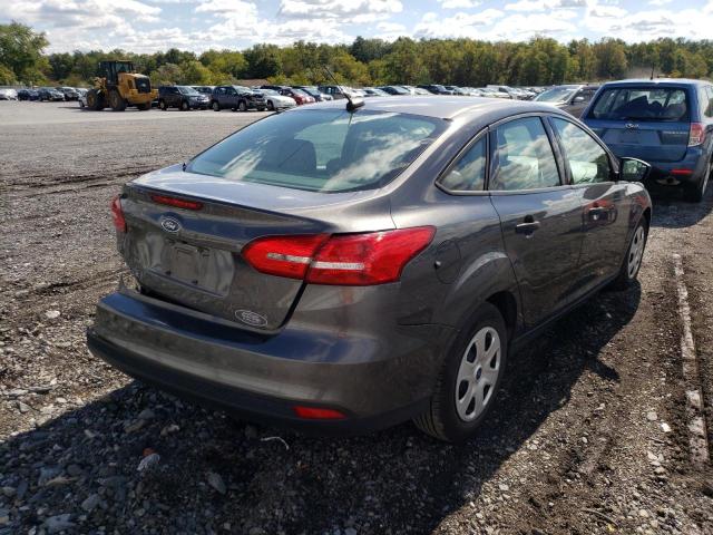 Photo 4 from auction – 2018 FORD FOCUS S with VIN 1FADP3E28JL257003