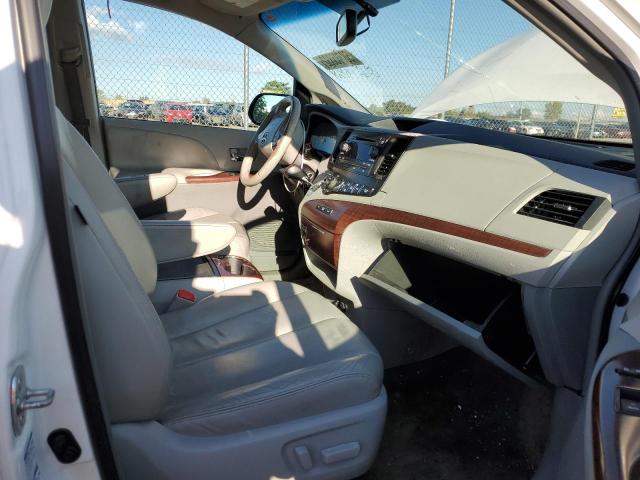Photo 5 from auction – 2014 TOYOTA SIENNA XLE with VIN 5TDDK3DC5ES092471