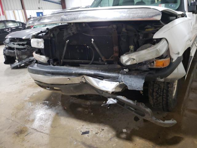 Photo 9 from auction – 2000 CHEVROLET SILVERADO with VIN 1GCEK19T6YZ153802