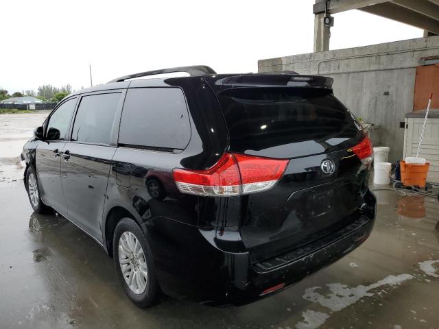 Photo 3 from auction – 2012 TOYOTA SIENNA XLE with VIN 5TDYK3DC8CS257122