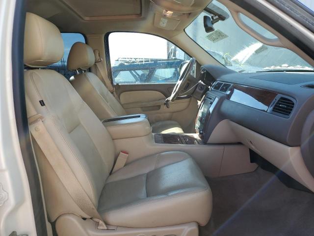 Photo 5 from auction – 2012 CHEVROLET AVALANCHE with VIN 3GNTKGE77CG235914