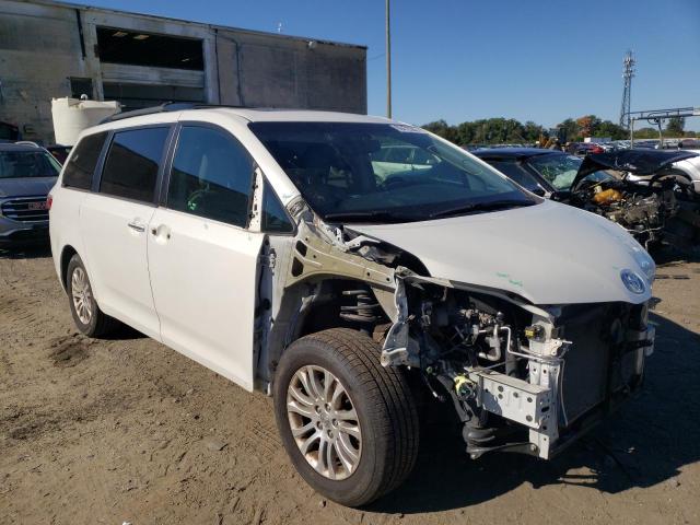 Photo 1 from auction – 2017 TOYOTA SIENNA XLE with VIN 5TDYZ3DC0HS826032