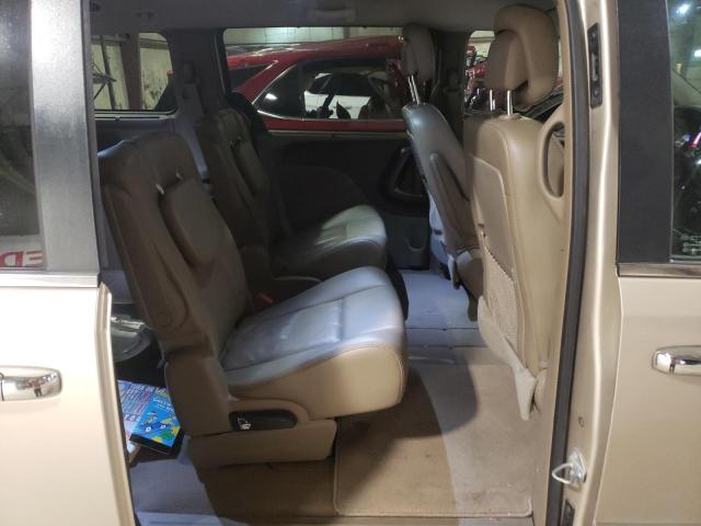 Photo 6 from auction – 2015 CHRYSLER TOWN AND C with VIN 2C4RC1CG7FR521132
