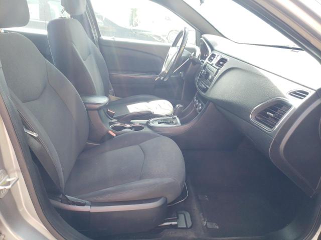 Photo 5 from auction – 2014 CHRYSLER 200 TOURIN with VIN 1C3CCBBG2EN114042