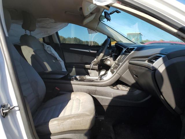 Photo 5 from auction – 2015 FORD FUSION S with VIN 1FA6P0G74F5113749