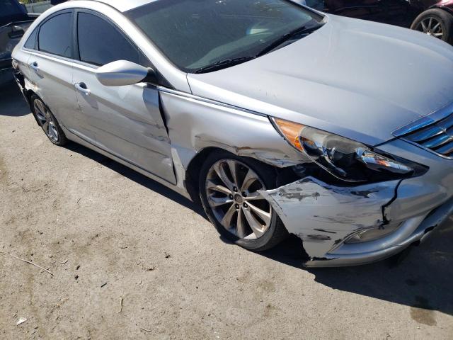 Photo 9 from auction – 2013 HYUNDAI SONATA SE with VIN 5NPEC4AC9DH595291